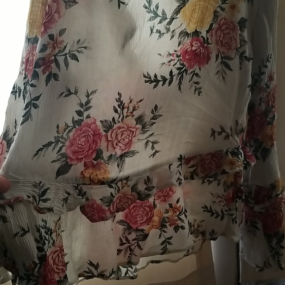 Blouse - Picture 3 of 3
